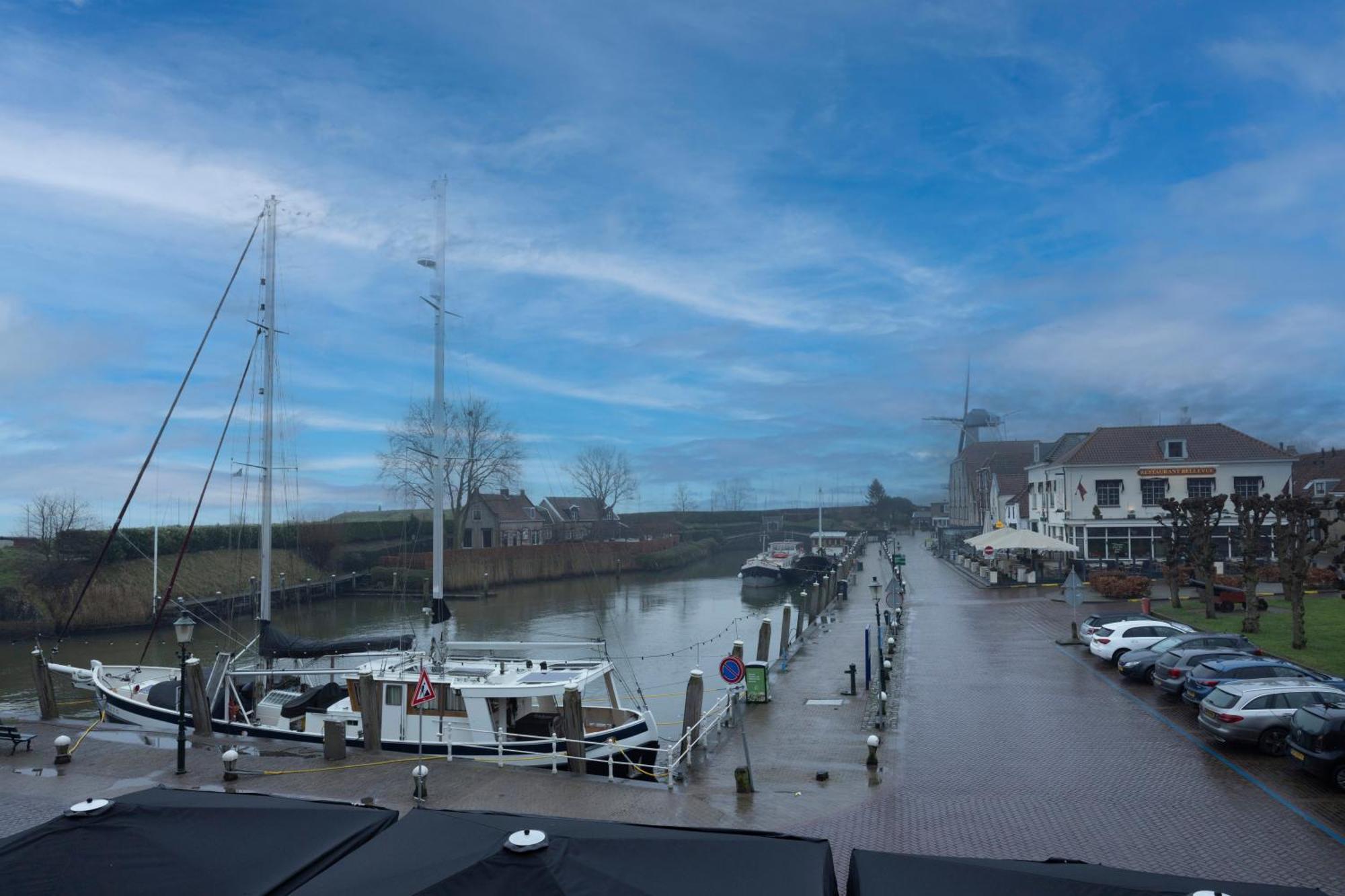 "Het Wapen Van Willemstad" Bagian luar foto